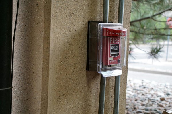 Avis fullprotect : sécurité complète pour votre maison et votre entreprise